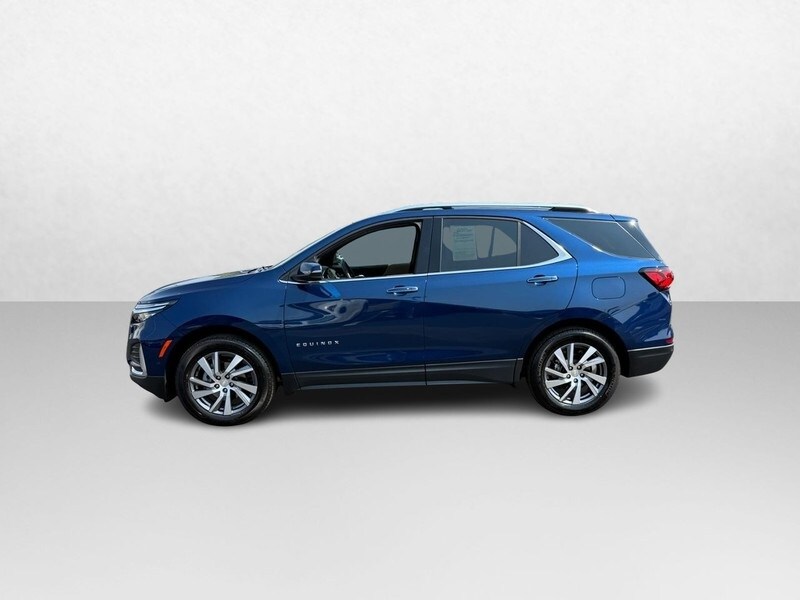 2022 Chevrolet Equinox Premier photo 2