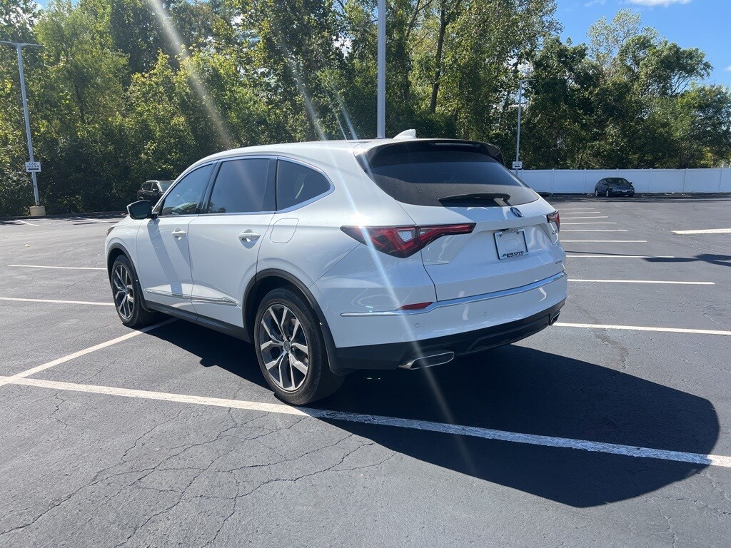 2023 Acura MDX SH-AWD Technology photo 3