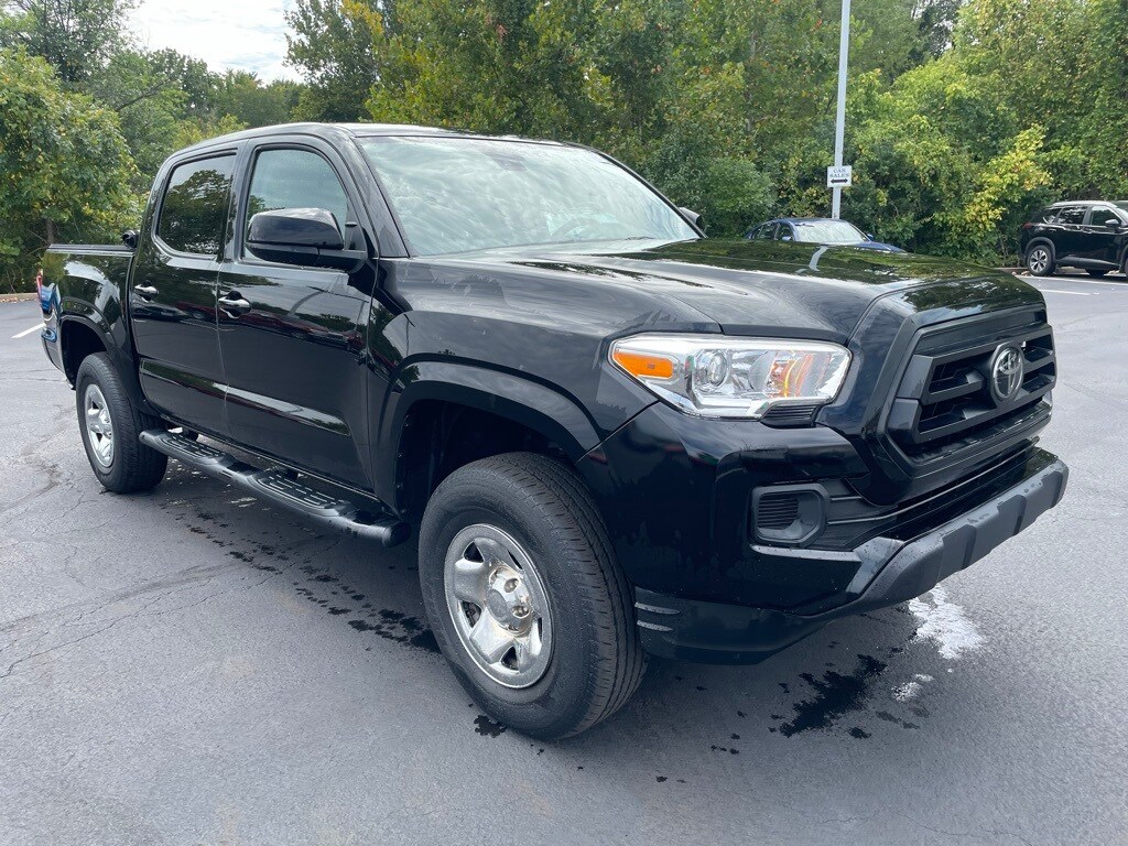 2021 Toyota Tacoma SR V6 photo 3