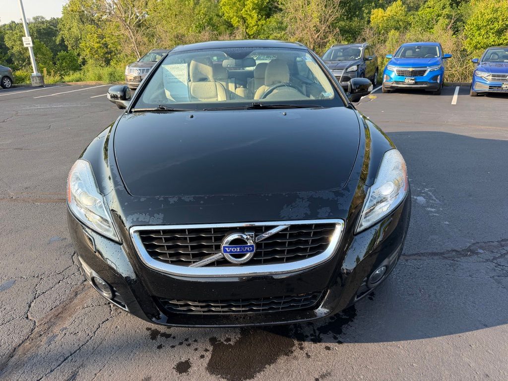 Used 2012 Volvo C70 T5 with VIN YV1672MC8CJ125715 for sale in Manchester, MO