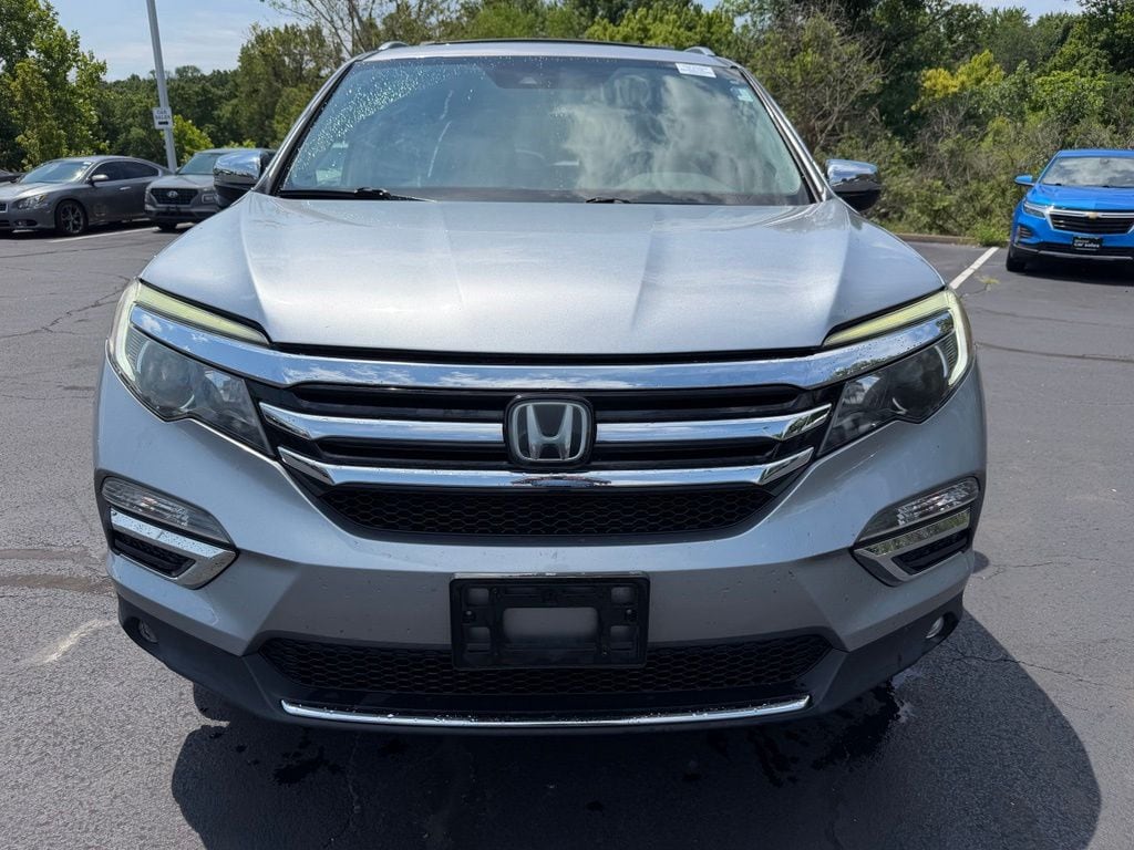 Used 2016 Honda Pilot Touring with VIN 5FNYF6H93GB043816 for sale in Ballwin, MO