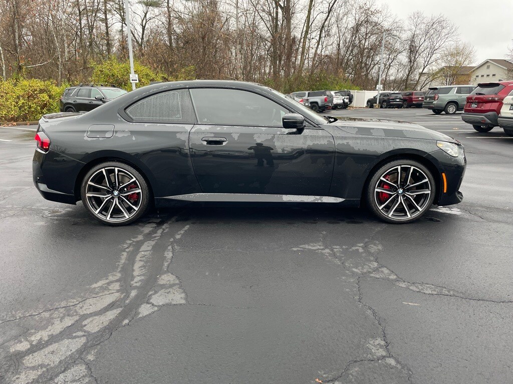 2024 Bmw 230i xDrive Coupe photo 4