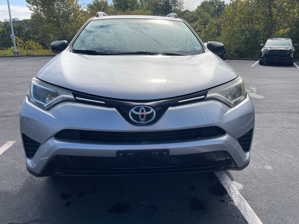 Used 2016 Toyota RAV4 LE with VIN 2T3BFREVXGW512984 for sale in Ballwin, MO