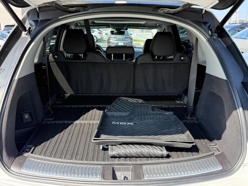 2020 Acura MDX SH-AWD photo 4