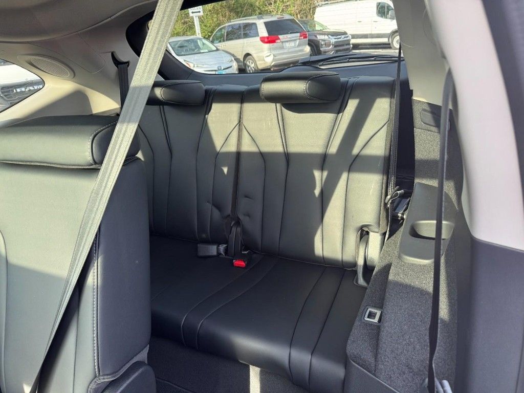 2026 Acura MDX Technology Package - Photo 12