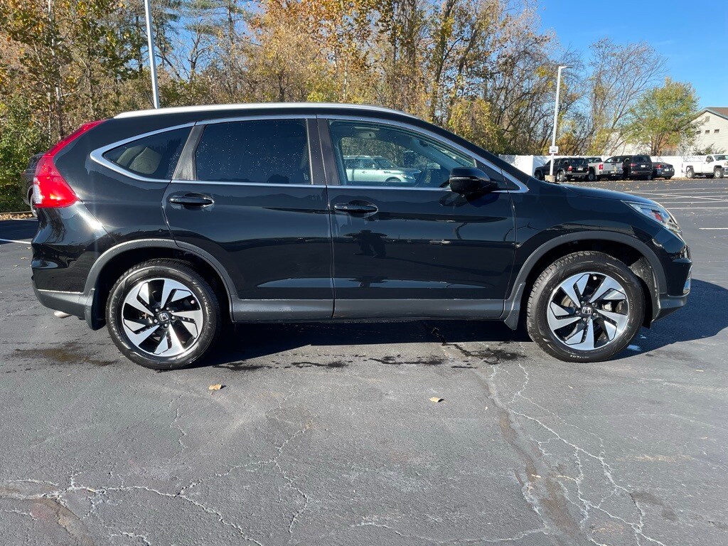 2015 Honda CR-V Touring photo 4