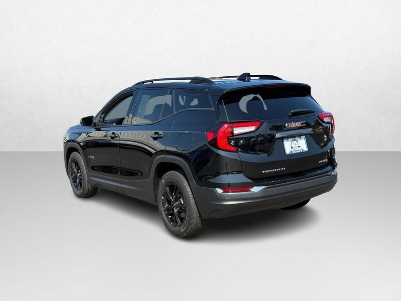 2022 Gmc Terrain AT4 photo 2