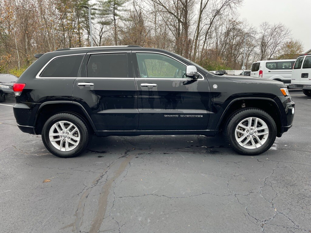 2017 Jeep Grand Cherokee Overland photo 3
