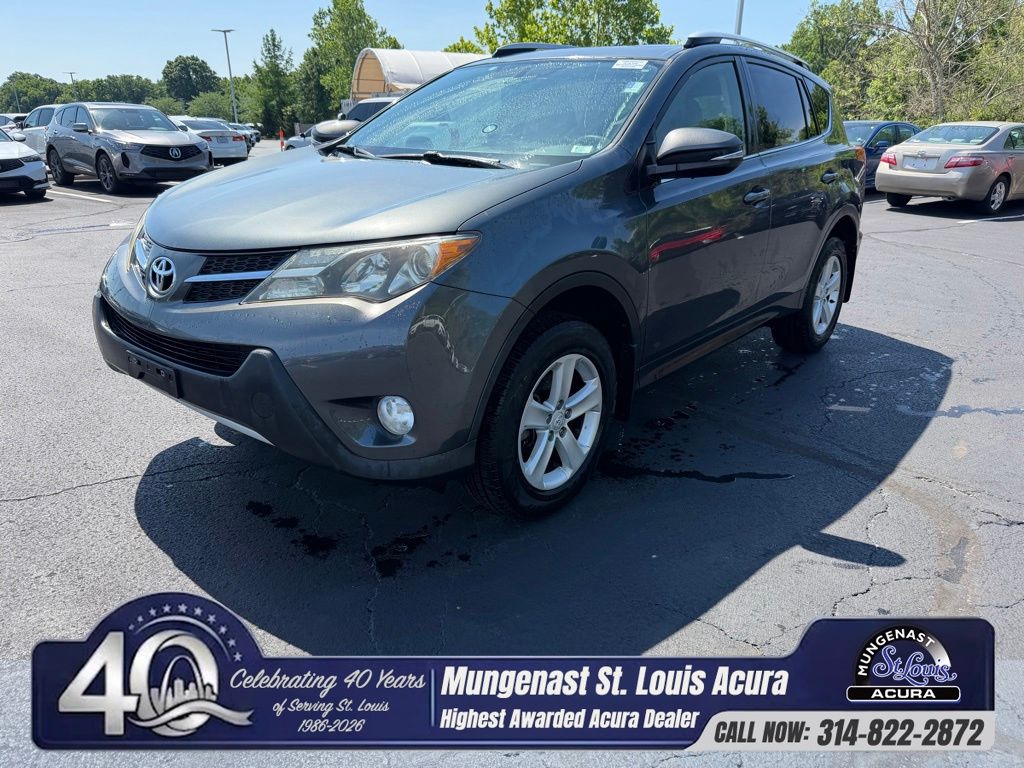 2013 Toyota RAV4 XLE's photo