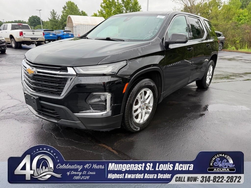 Used 2023 Chevrolet Traverse LS w/1LS SUV