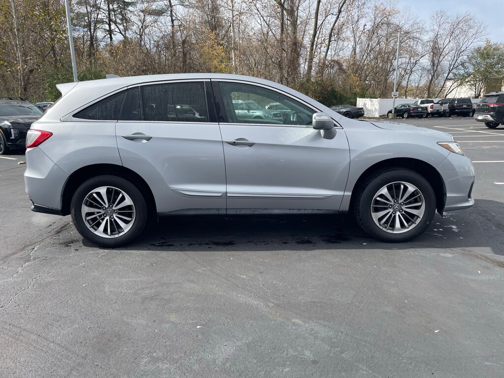 2017 Acura RDX Advance photo 4
