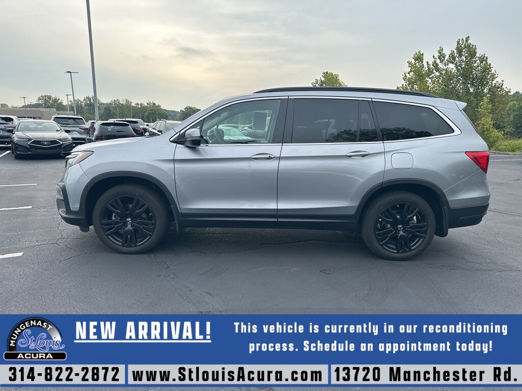 2022 Honda Pilot Special Edition photo 2