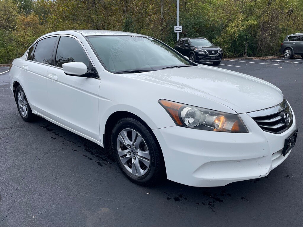 2011 Honda Accord SE photo 2