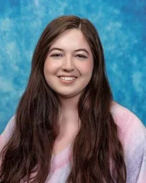 Staff member Jessica Rudolph from ID_0de296