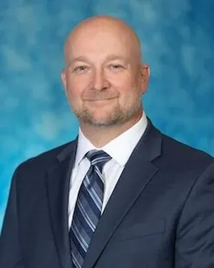 Staff member Brad Galibert from ID_98bcca