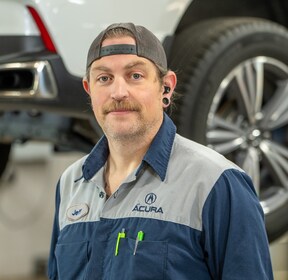 Staff member Jeff Huffman from ID_fdc0c0