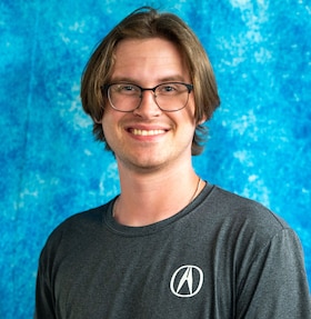 Staff member Ian Cook from ID_3838d5