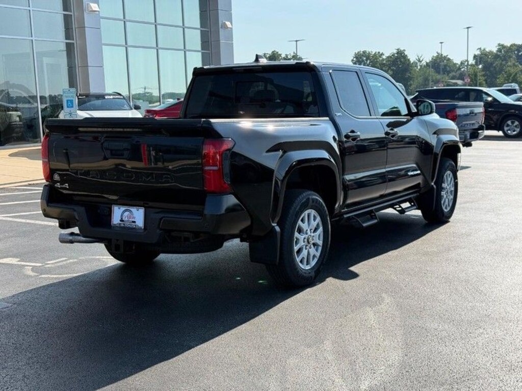 Used 2026 Toyota Tacoma SR5 Truck Double Cab