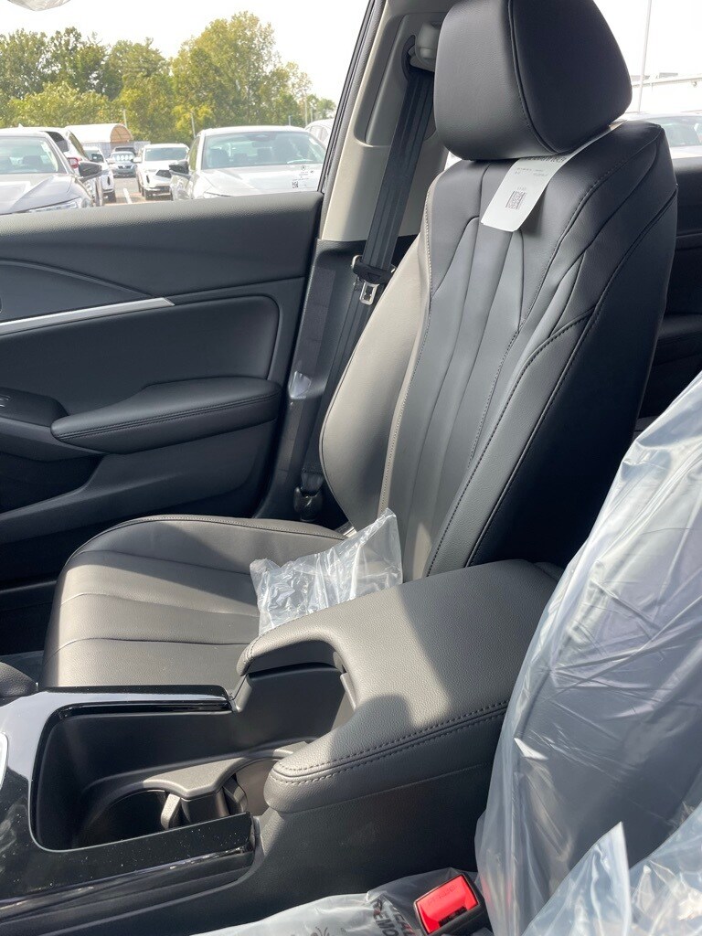 2026 Acura Integra Base photo 2