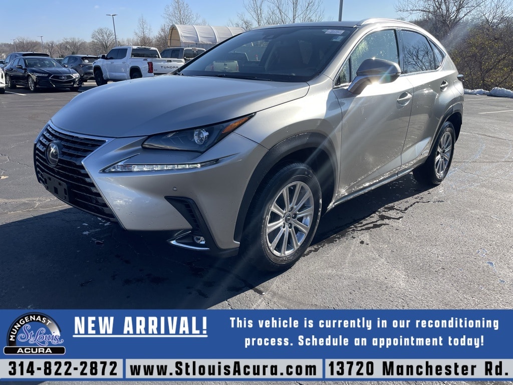 2021 Lexus NX Hybrid 300h's photo