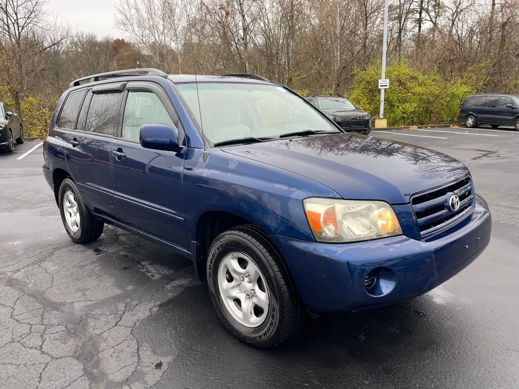 2004 Toyota Highlander Base photo 3
