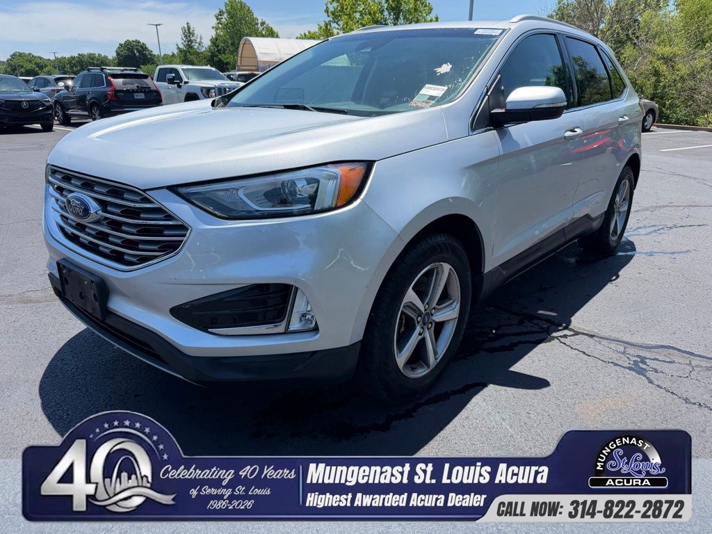 2019 Ford Edge SEL AWD's photo