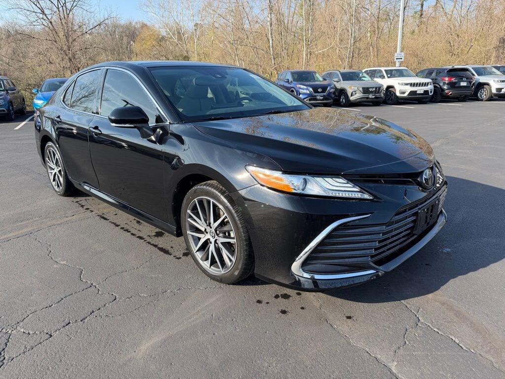 Used 2022 Toyota Camry XLE Sedan