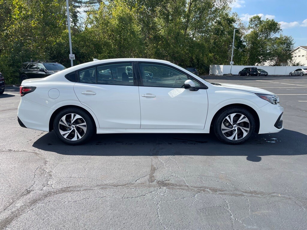 2023 Subaru Legacy Premium photo 4