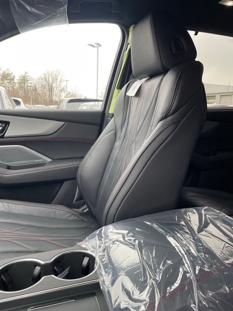 2026 Acura MDX SH-AWD A-Spec Advance photo 2