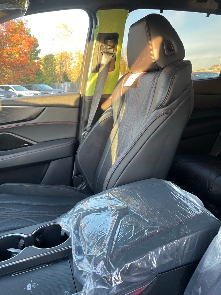 2026 Acura MDX SH-AWD Type S Advance photo 2