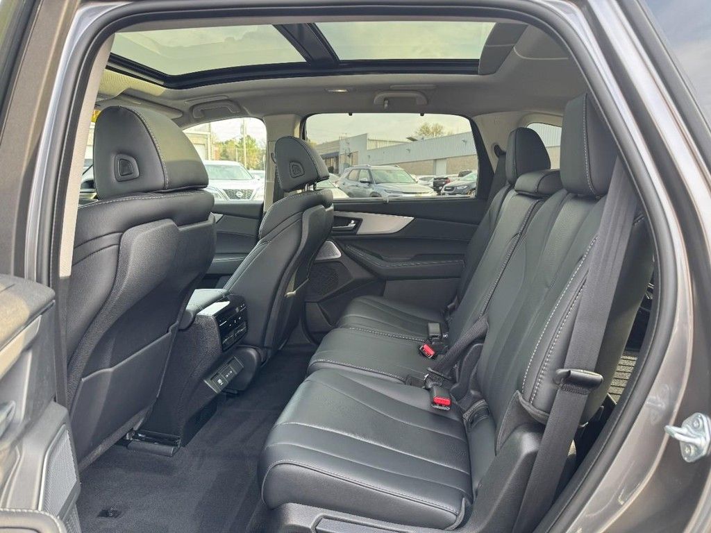 2026 Acura MDX Technology Package - Photo 12