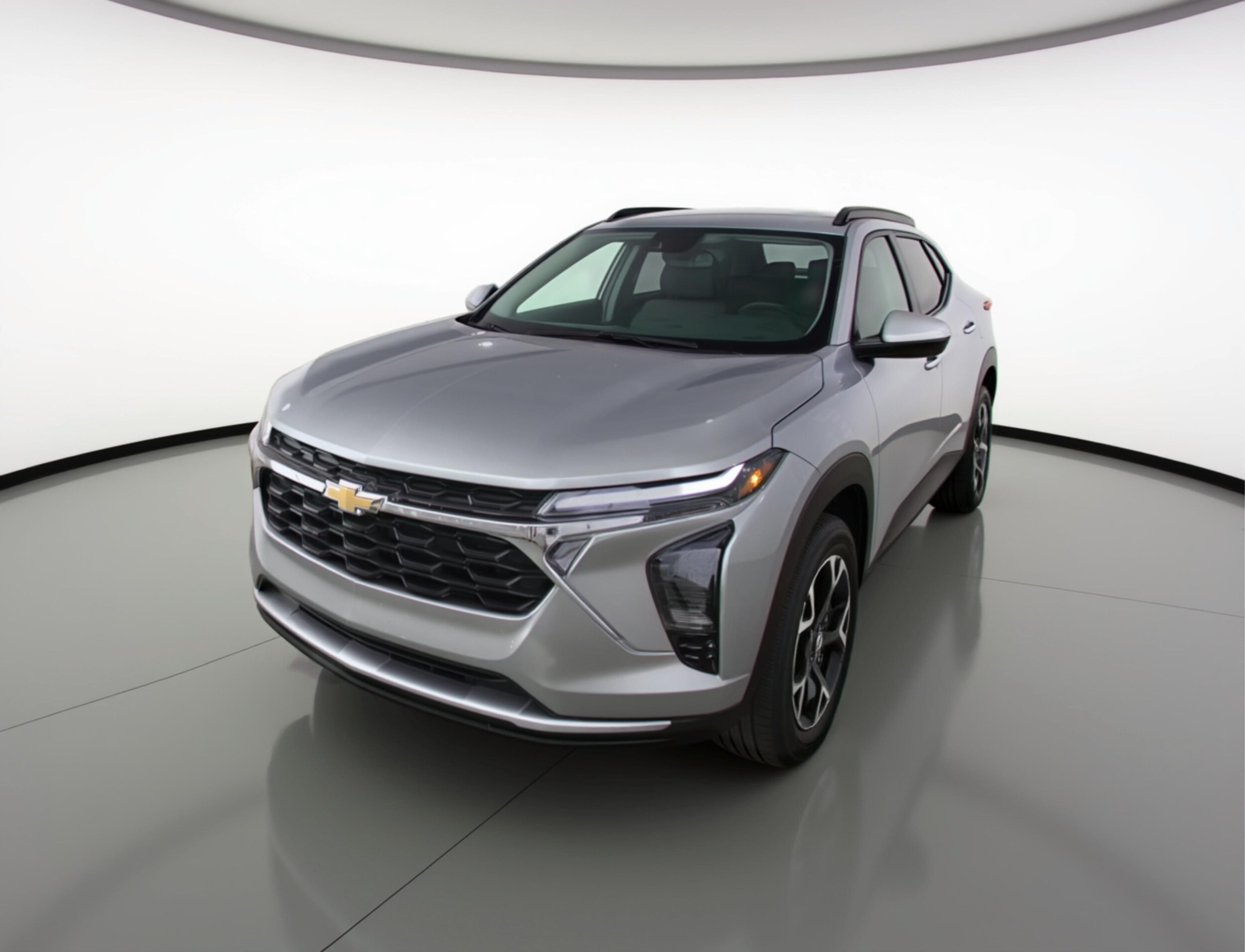 Thumbnail: 2025 Chevrolet Trax - 3