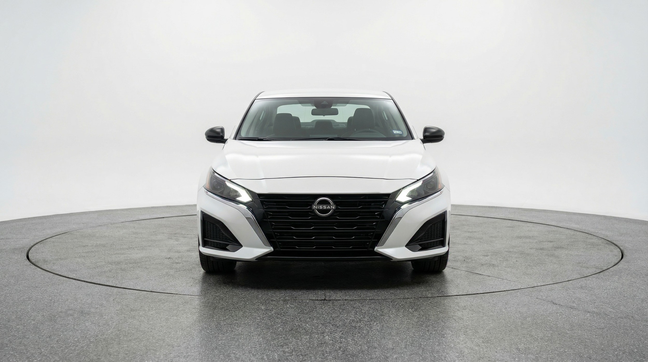 Thumbnail: 2025 Nissan Altima - 2