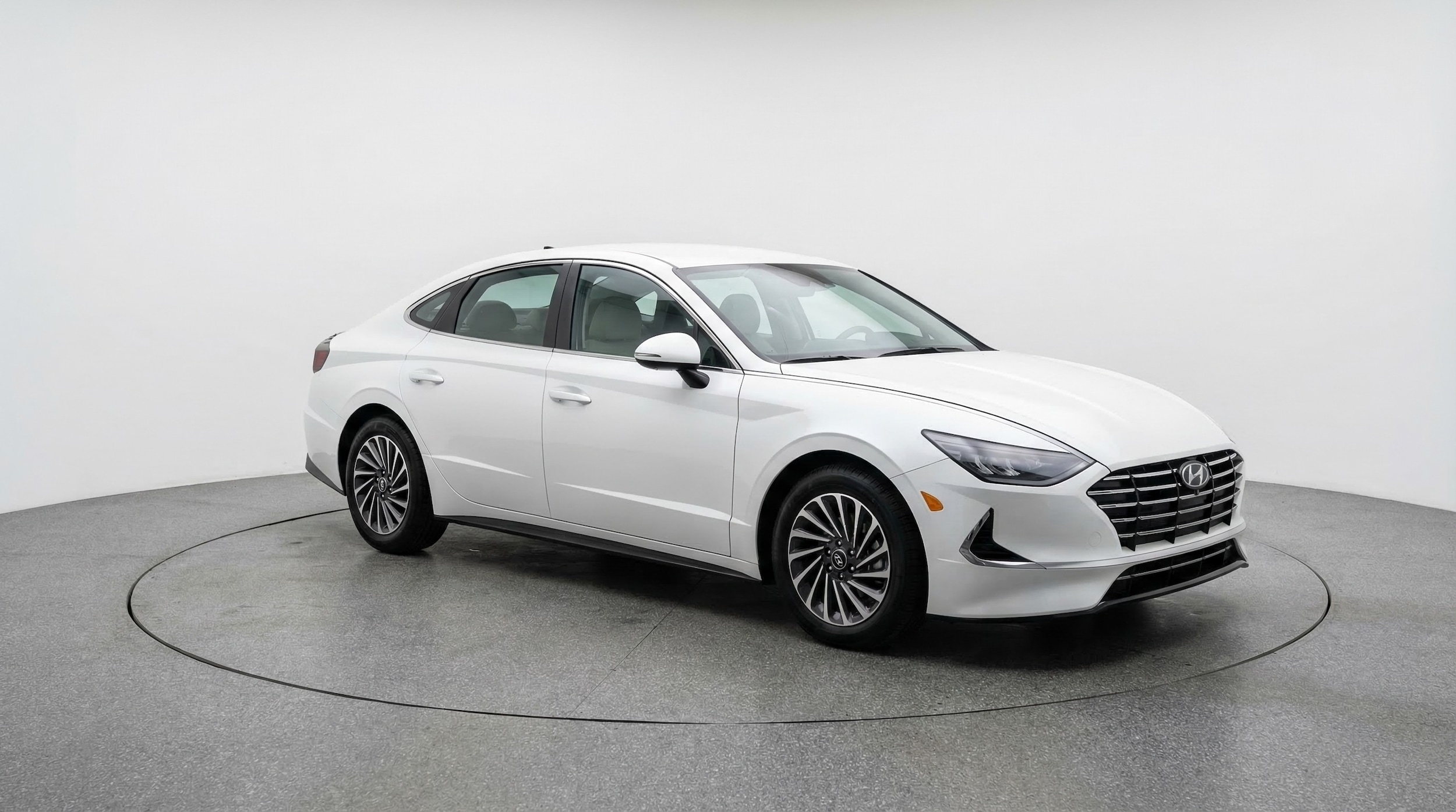 Thumbnail: 2025 Hyundai Sonata - 1