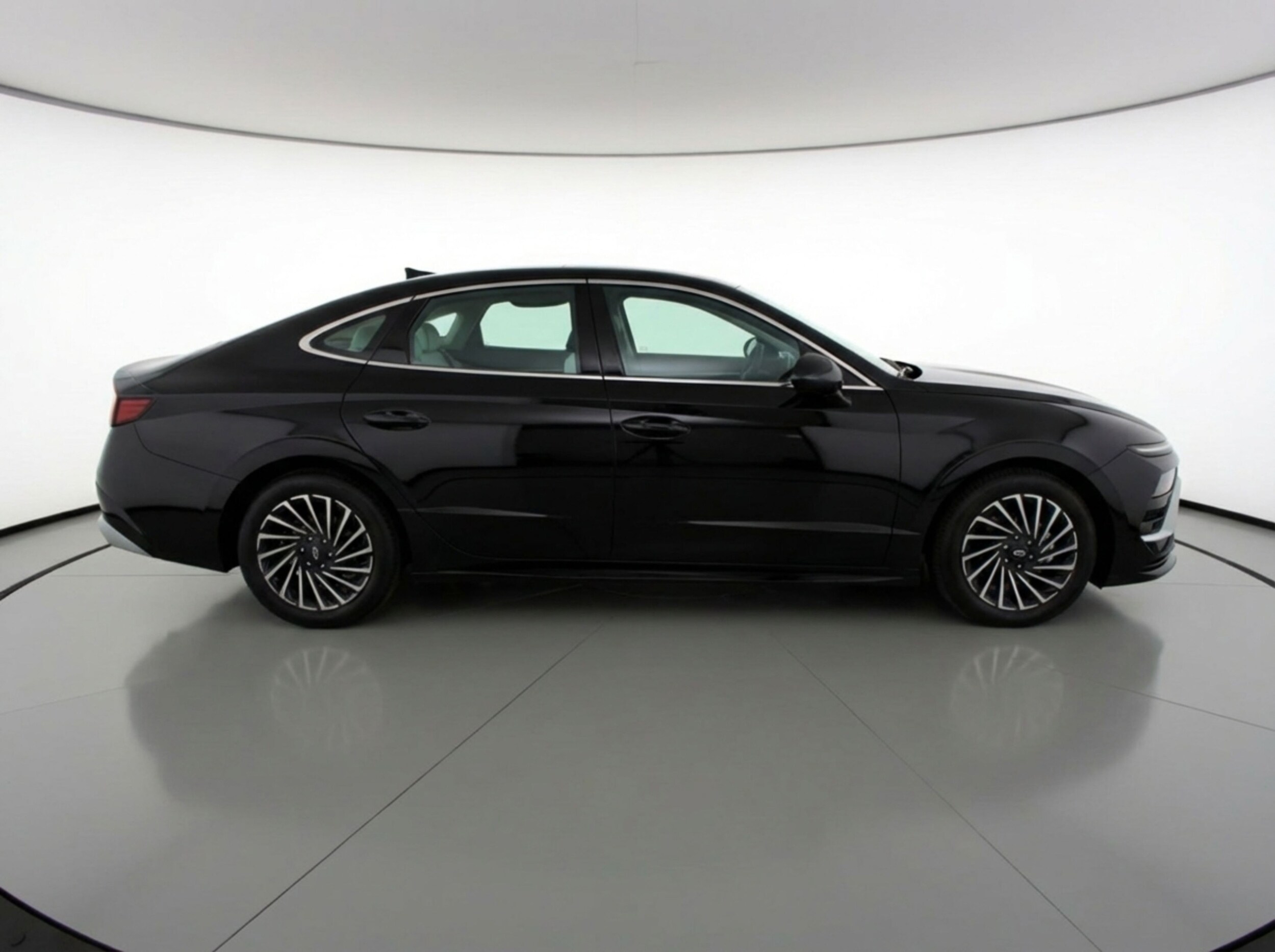 Thumbnail: 2025 Hyundai Sonata - 8