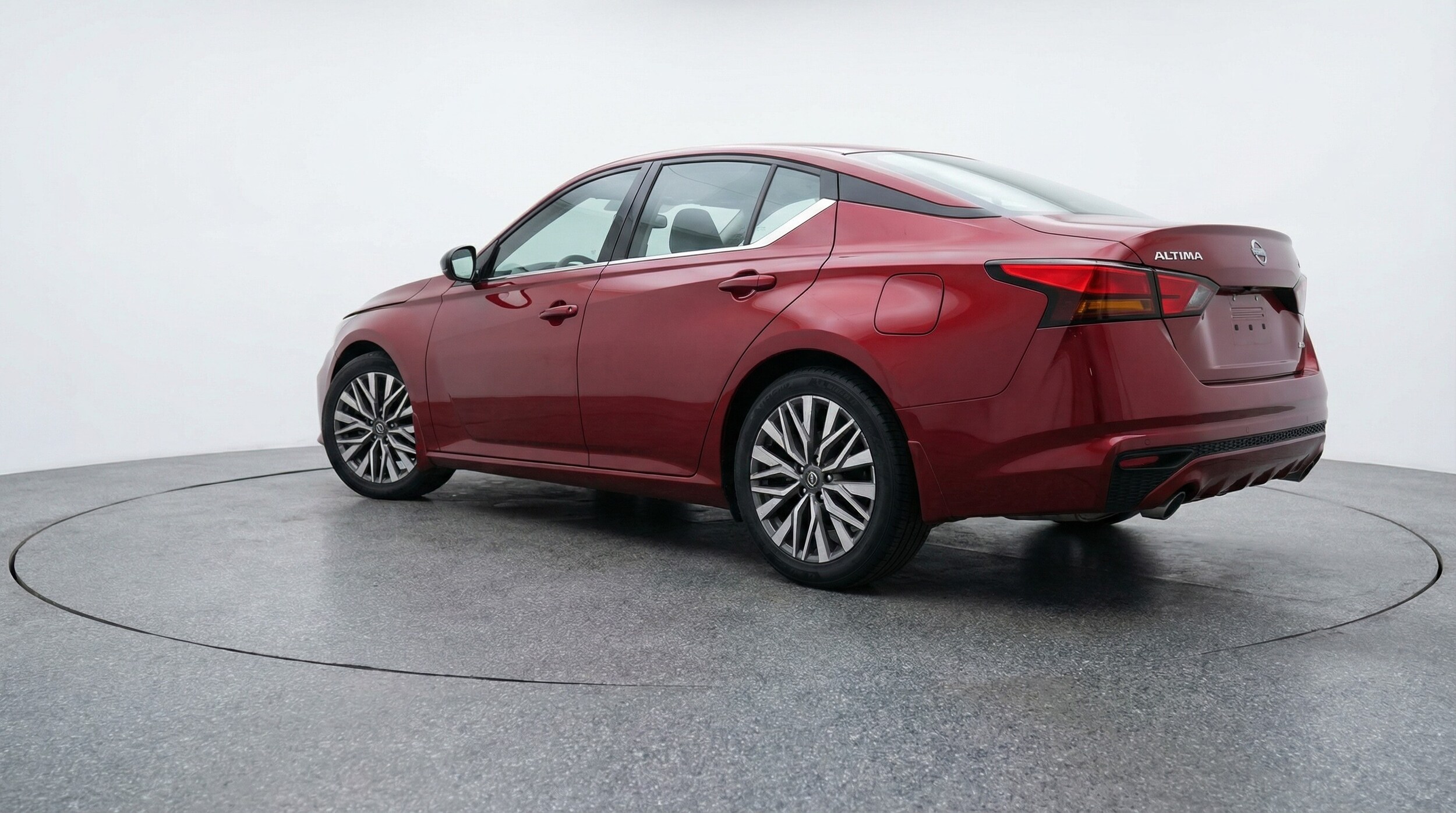 Thumbnail: 2025 Nissan Altima - 5