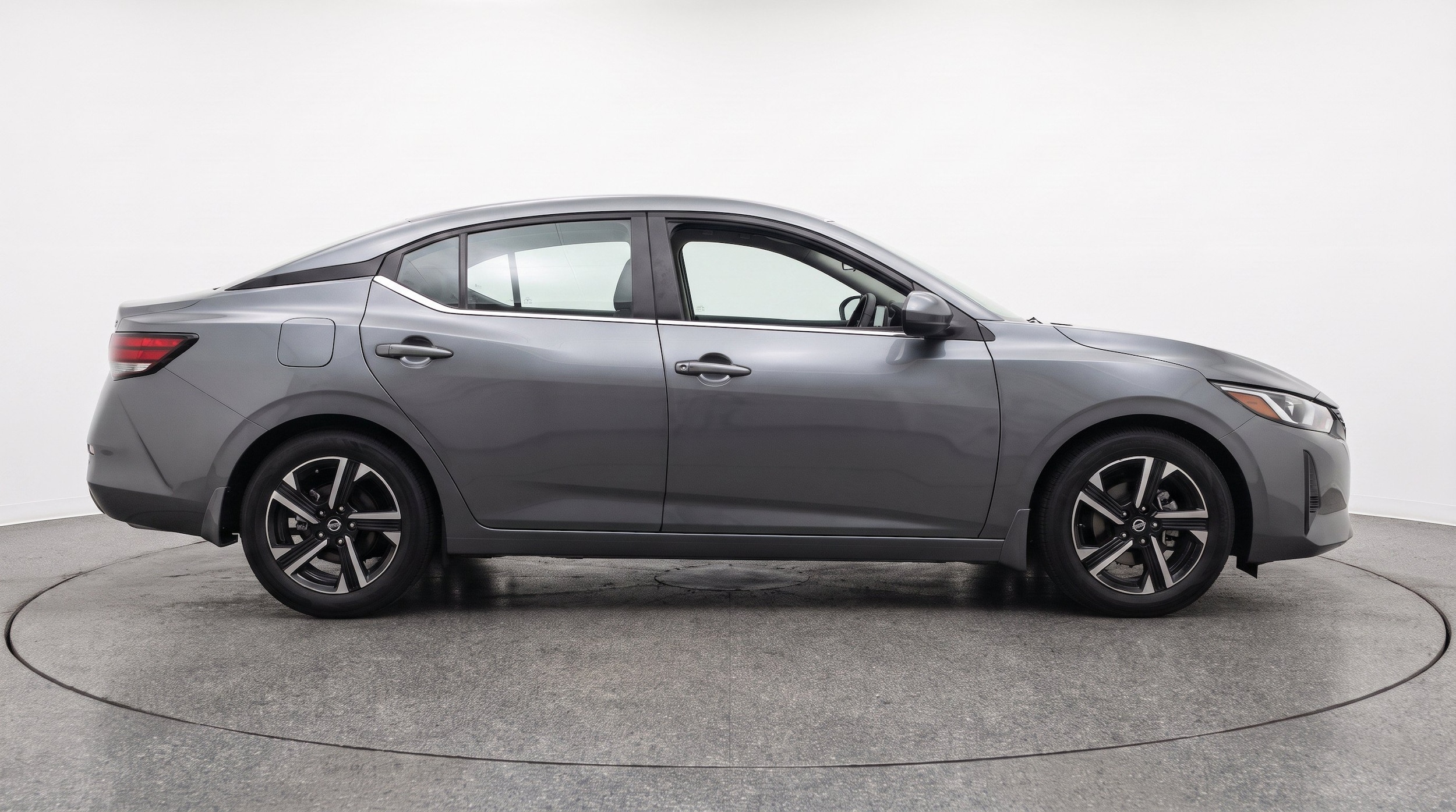 Thumbnail: 2025 Nissan Sentra - 11