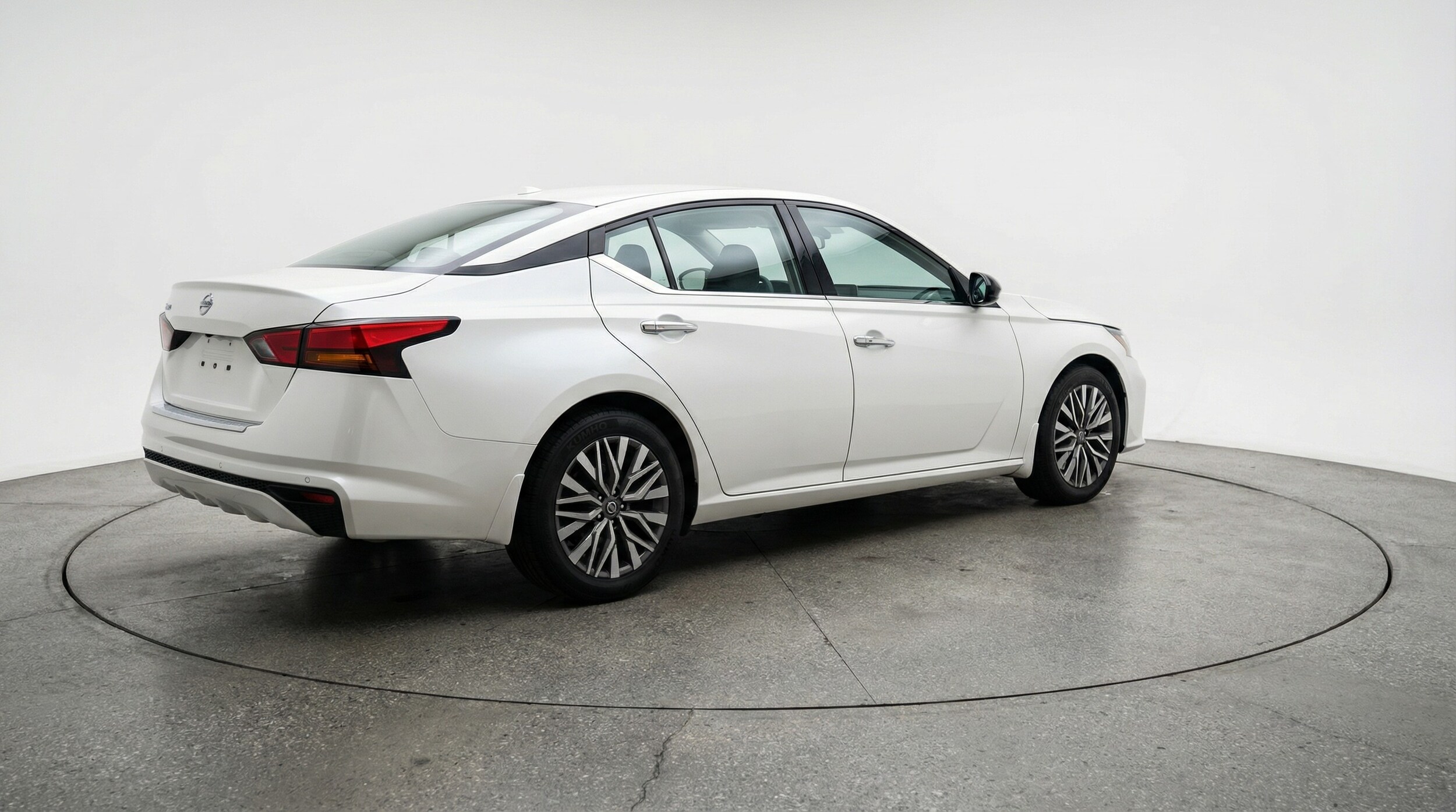 Thumbnail: 2025 Nissan Altima - 7