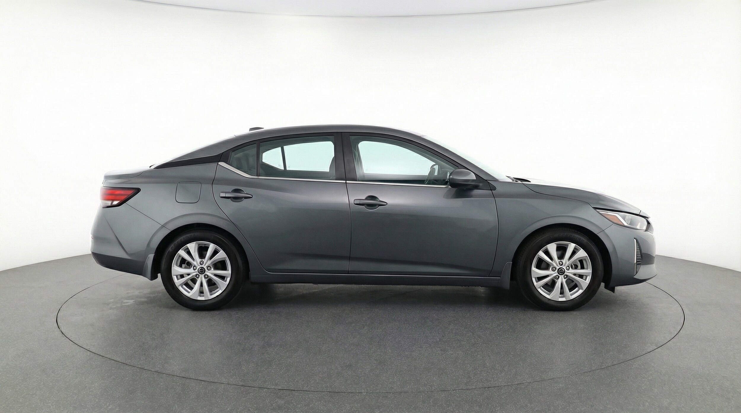 Thumbnail: 2025 Nissan Sentra - 8