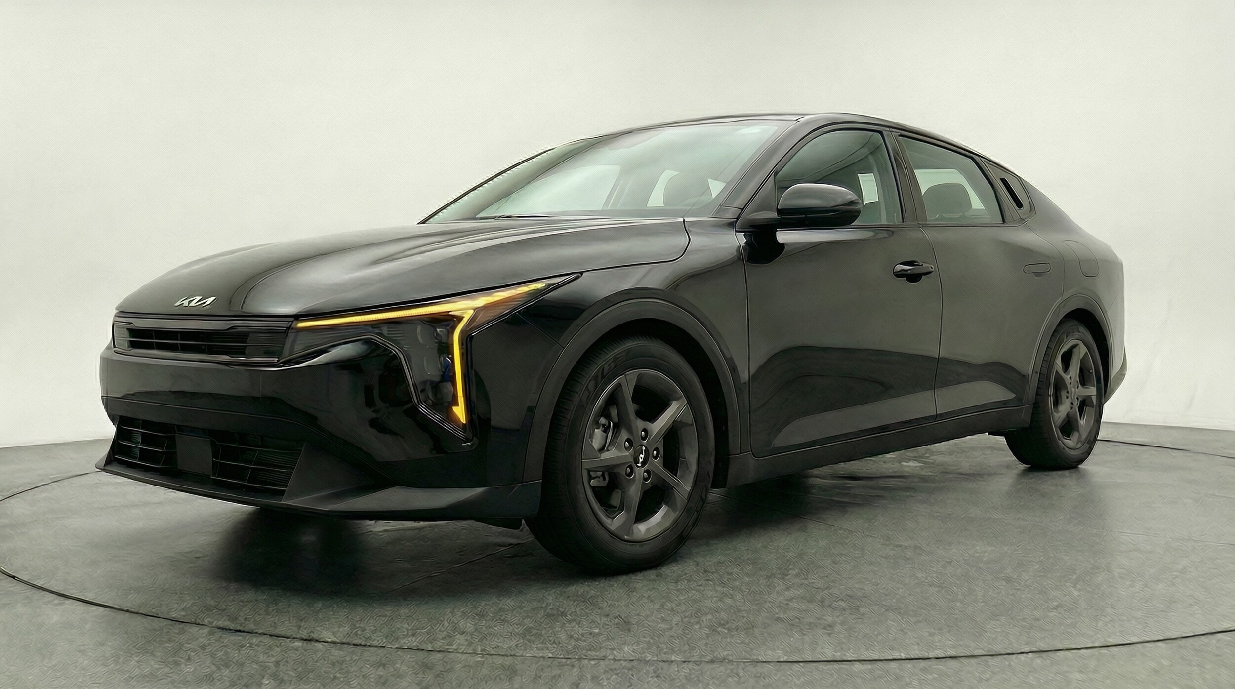 Thumbnail: 2025 Kia K4 - 3