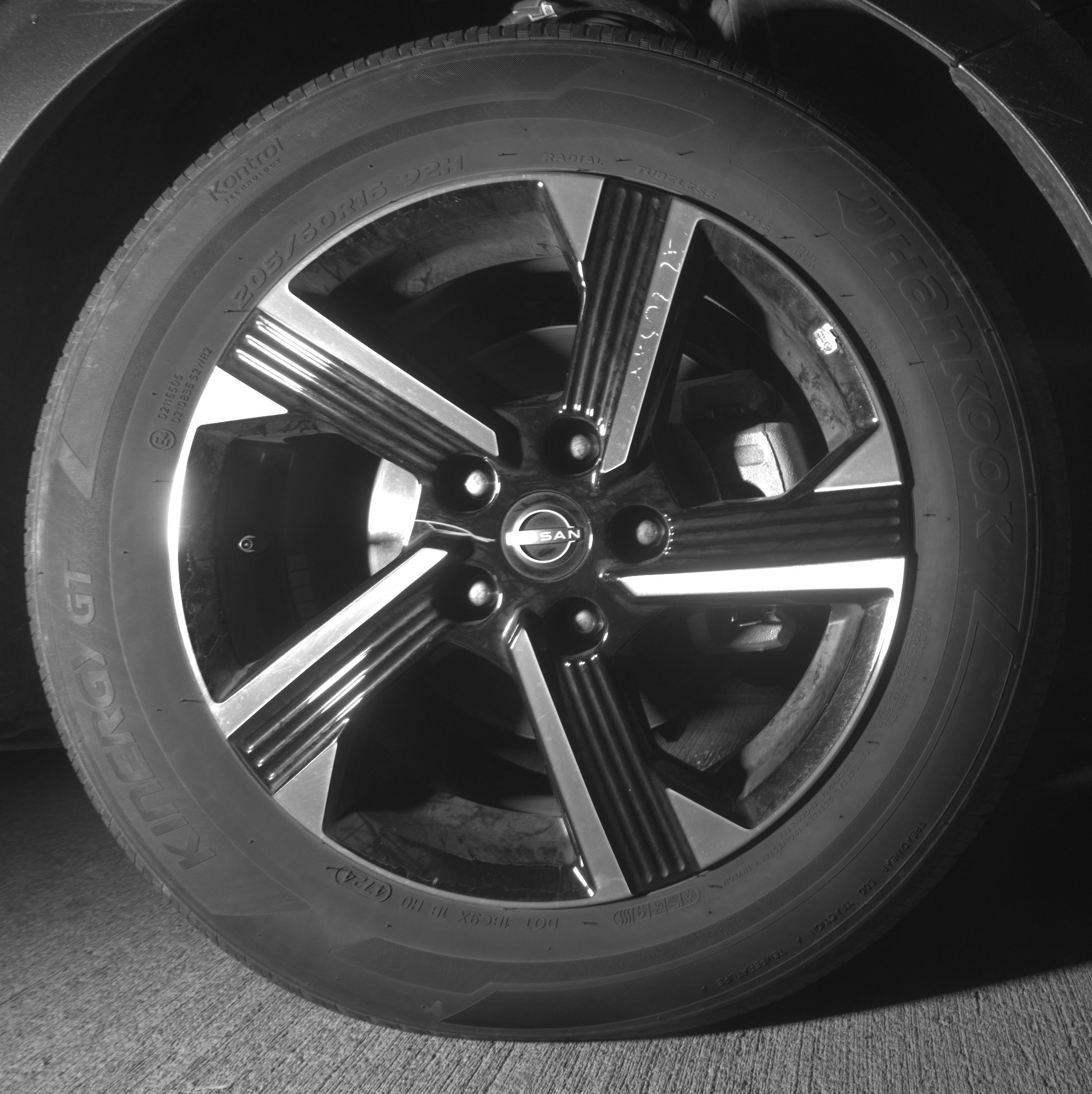 Thumbnail: 2025 Nissan Sentra - 10