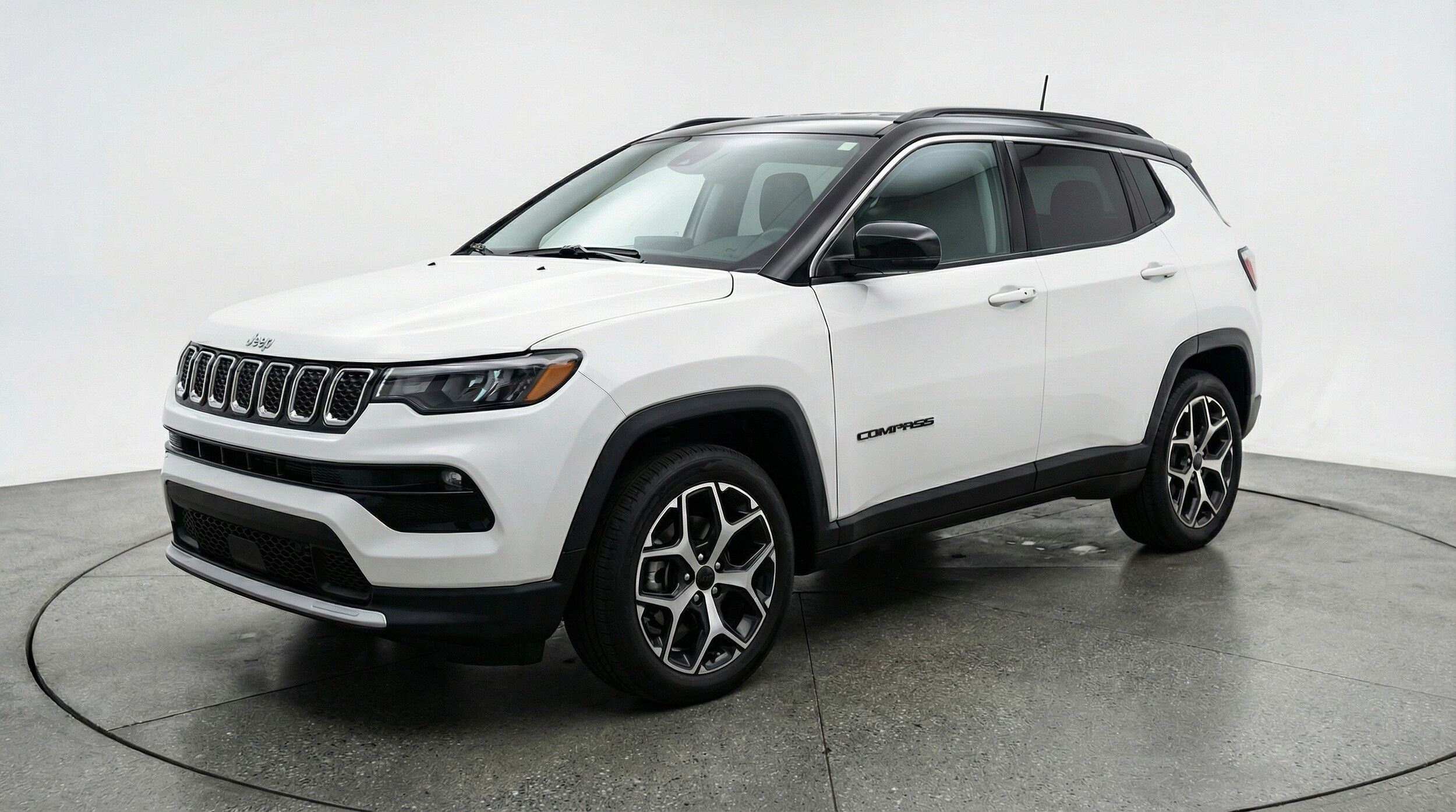 Thumbnail: 2025 Jeep Compass - 3
