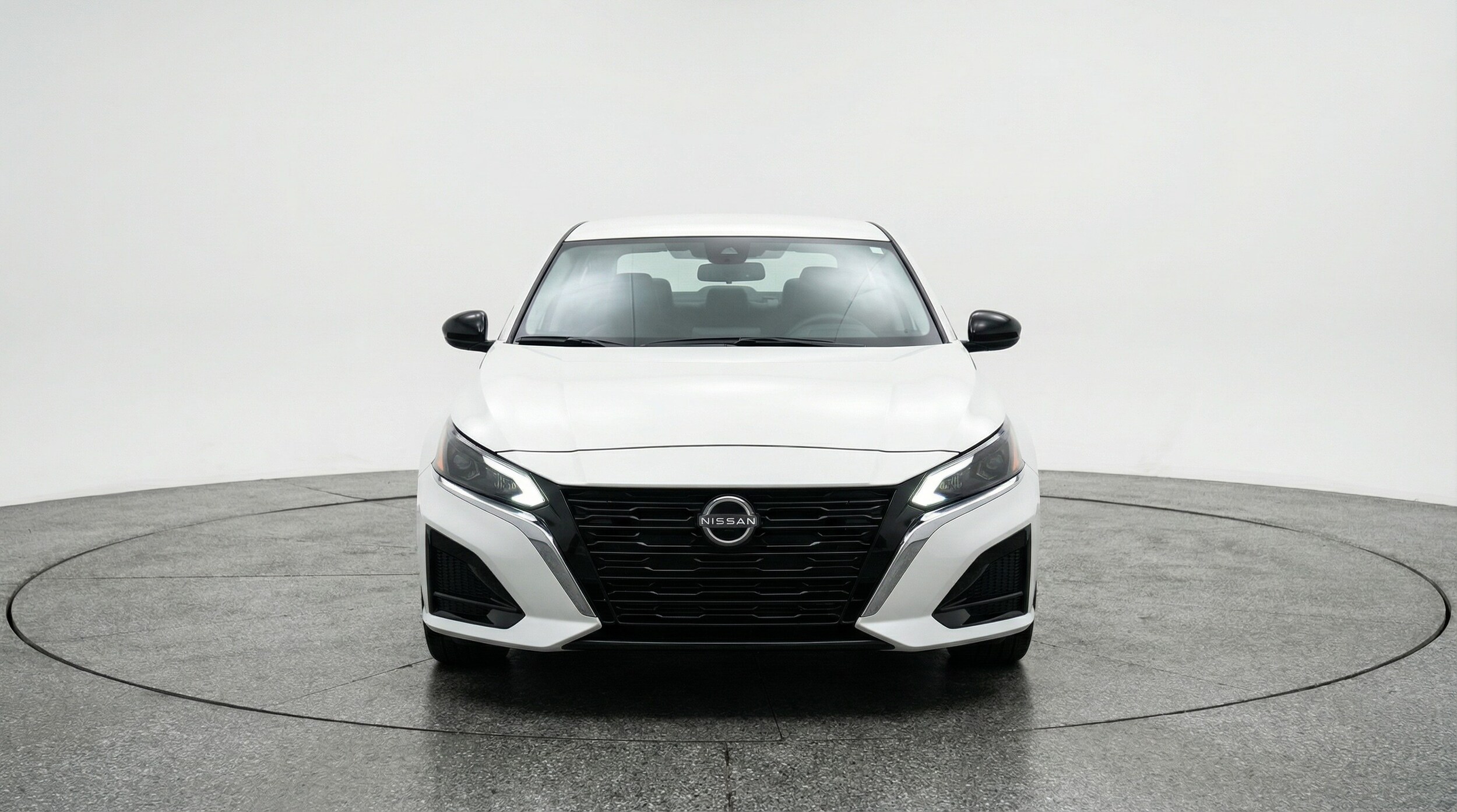 Thumbnail: 2025 Nissan Altima - 2