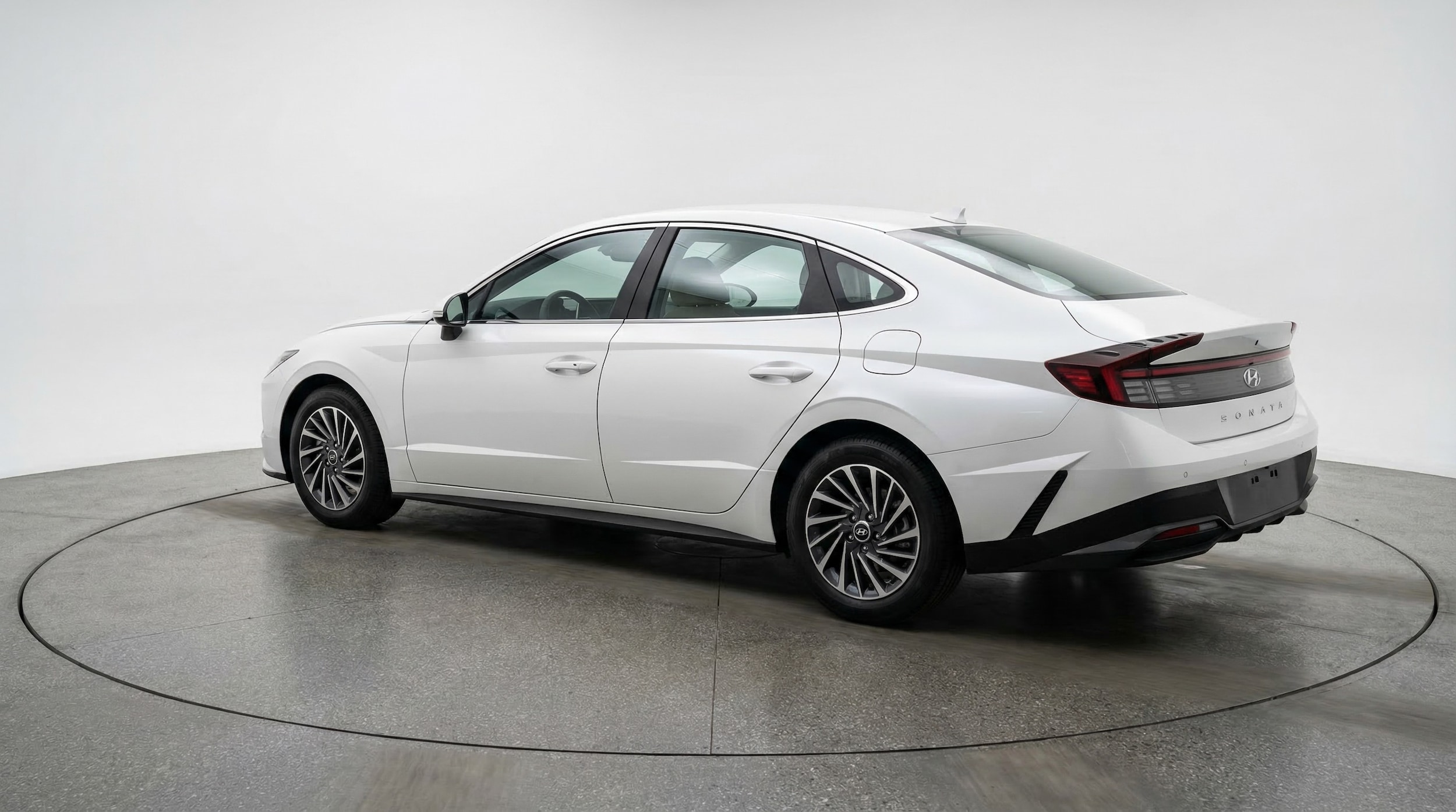 Thumbnail: 2025 Hyundai Sonata - 5