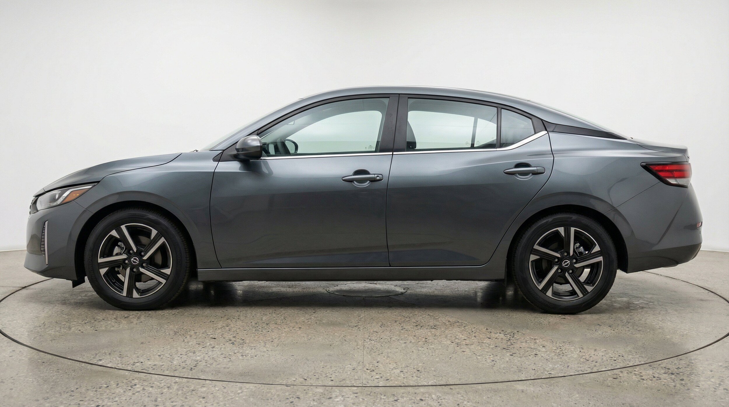 Thumbnail: 2025 Nissan Sentra - 5
