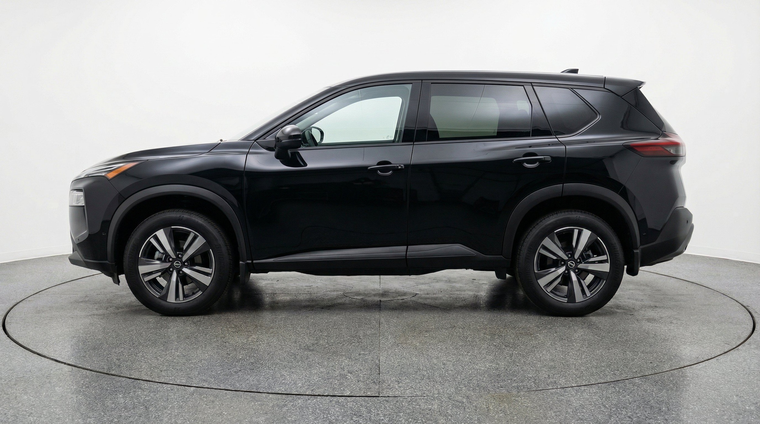 Thumbnail: 2026 Nissan Rogue - 5