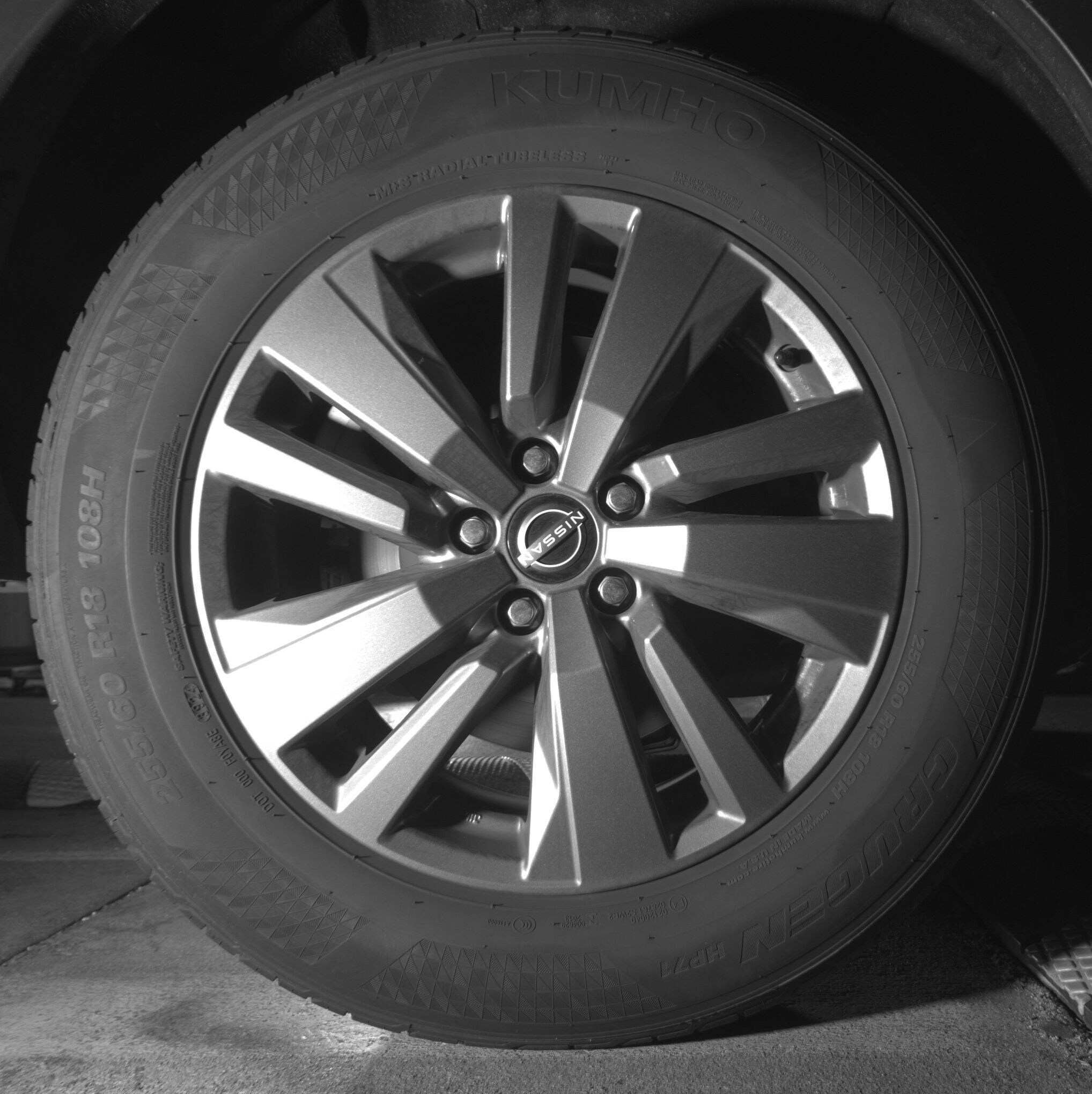 Thumbnail: 2025 Nissan Pathfinder - 12