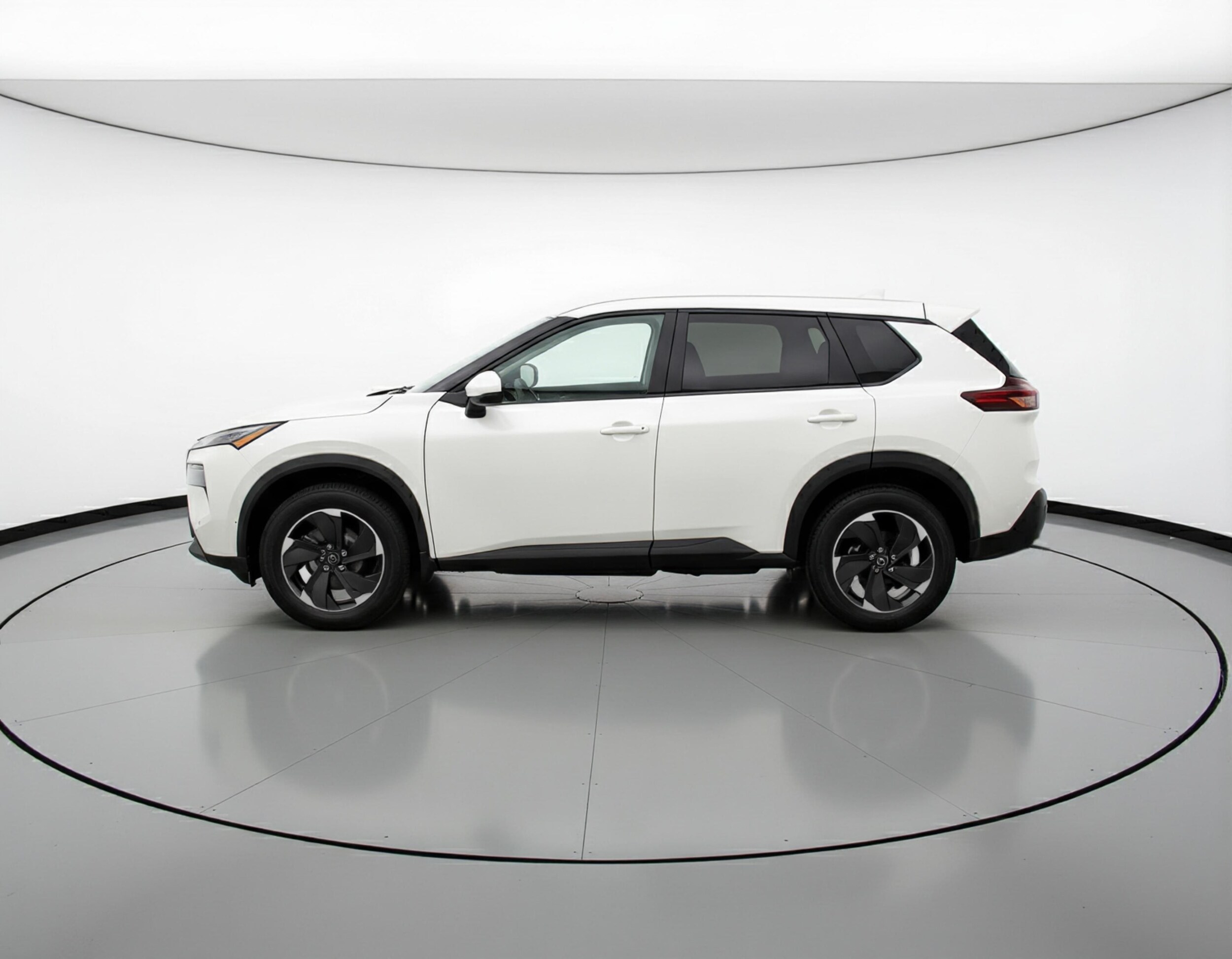 Thumbnail: 2025 Nissan Rogue - 4