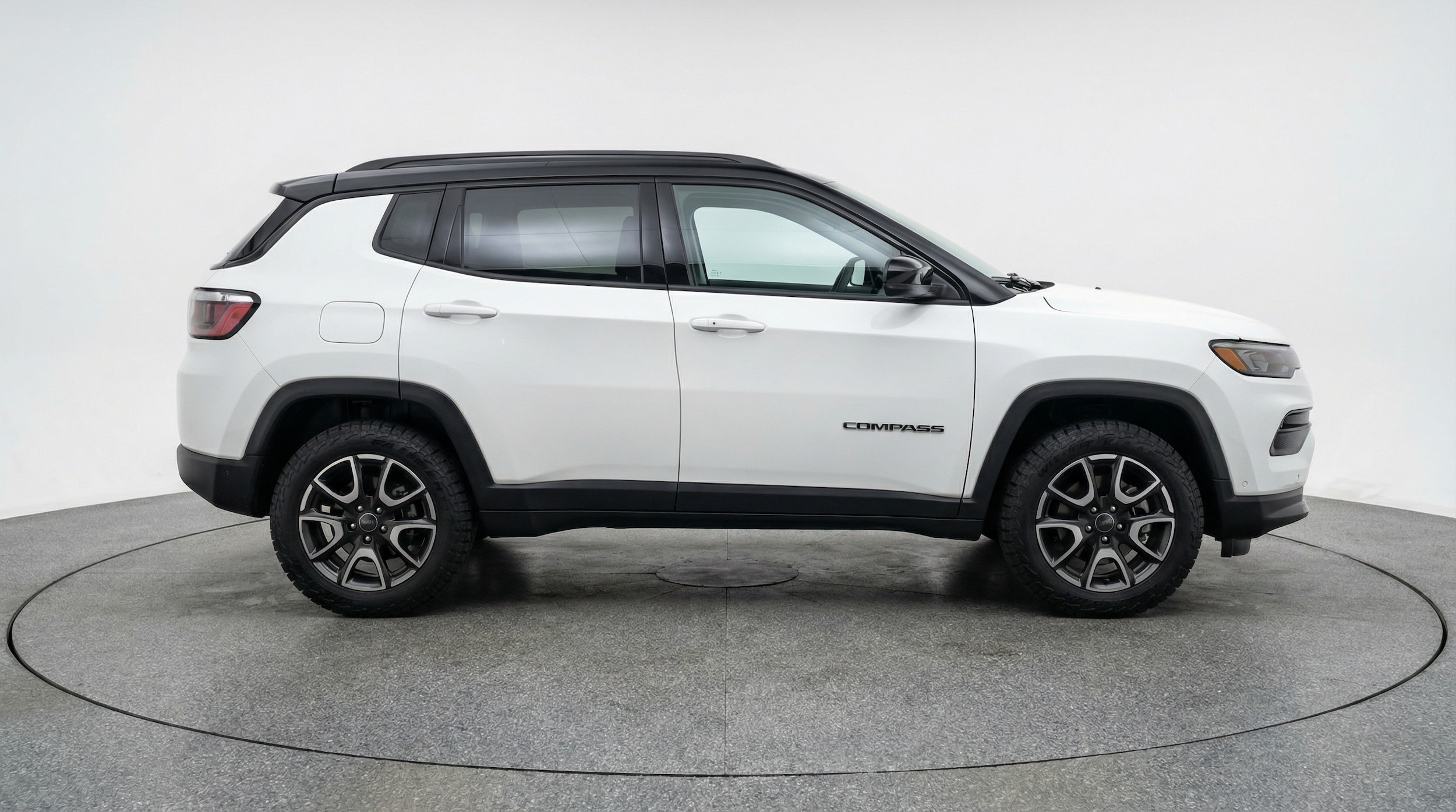 Thumbnail: 2025 Jeep Compass - 8