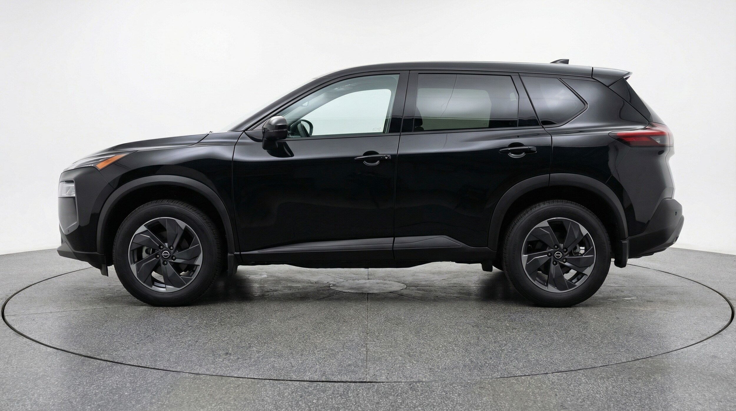 Thumbnail: 2025 Nissan Rogue - 4